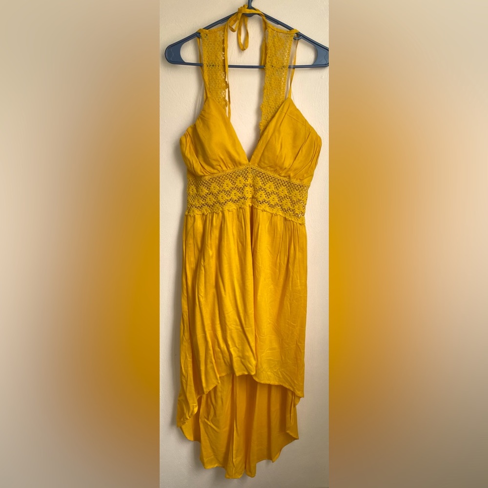 Beautiful yellow dress with crochet mid-section/straps.